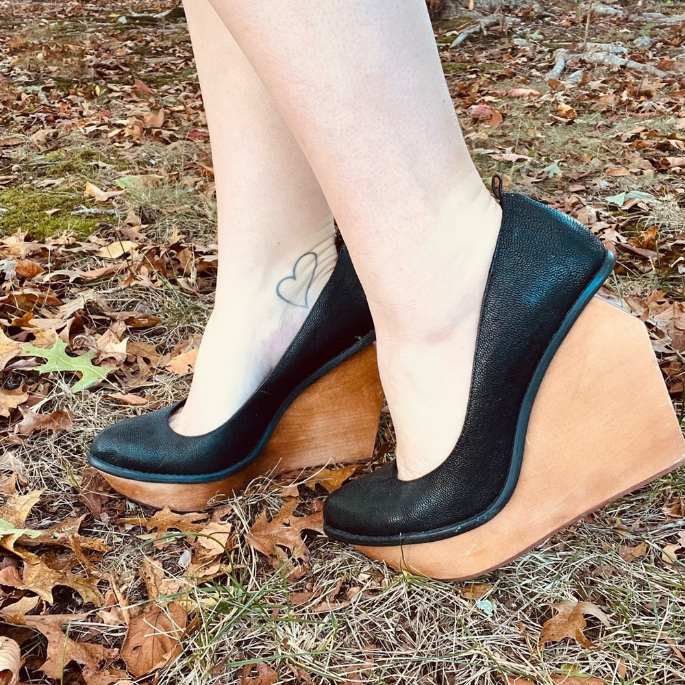 Jeffrey Campbell block wedge heel size 8
